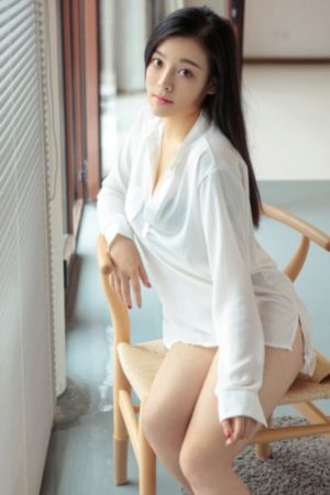 处女朱莉