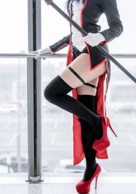 目迷五色